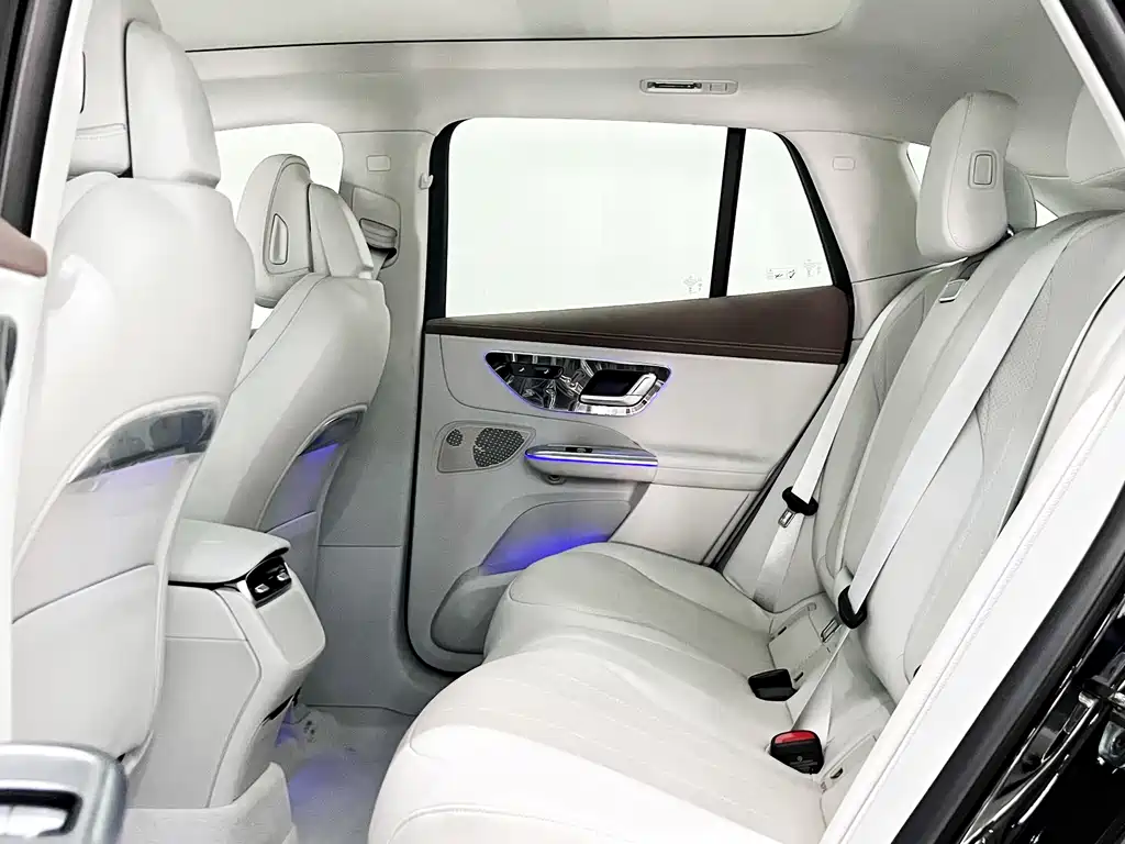 Mercedes-Benz EQE SUV 2026 500 4MATIC