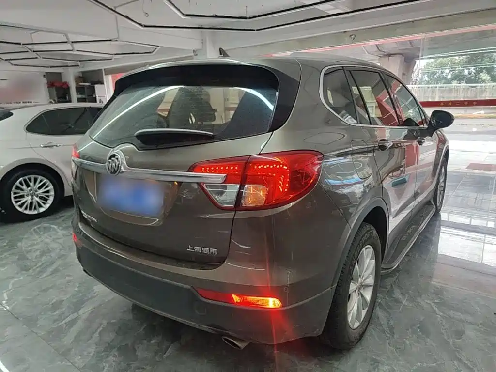 Buick Envision Plus — миниатюра 7