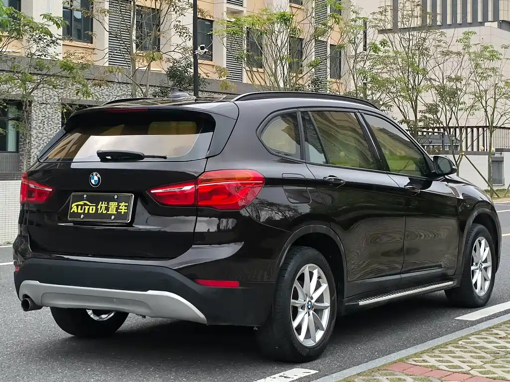 BMW X1 — миниатюра 3