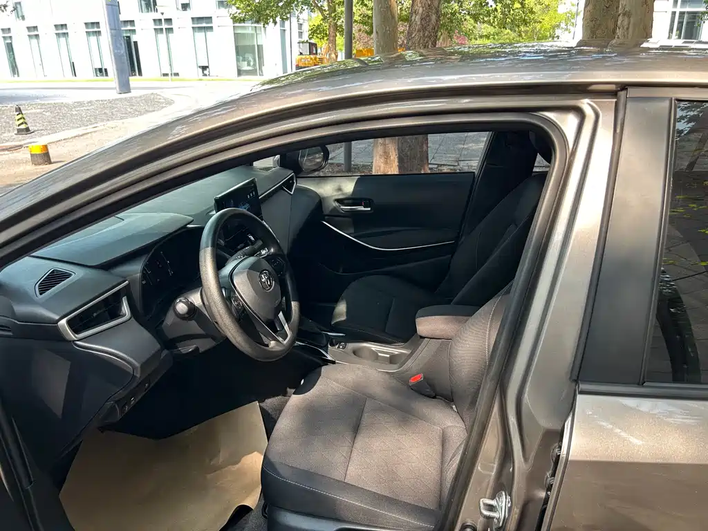 Toyota Corolla — миниатюра 11