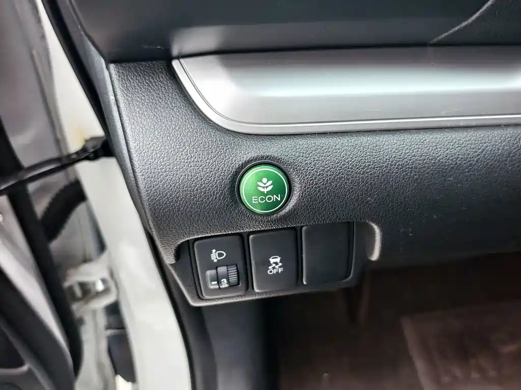 Honda CR-V — миниатюра 10