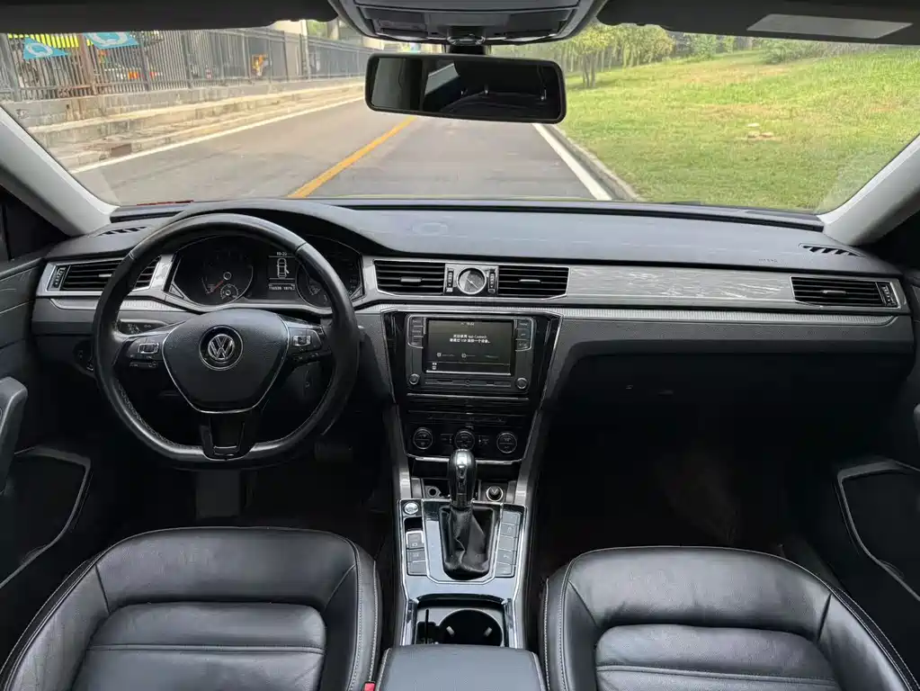 Volkswagen Passat — миниатюра 14