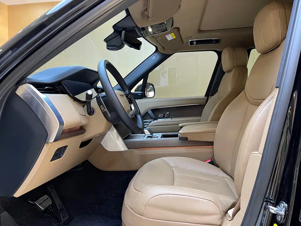 Land Rover Range Rover — миниатюра 4
