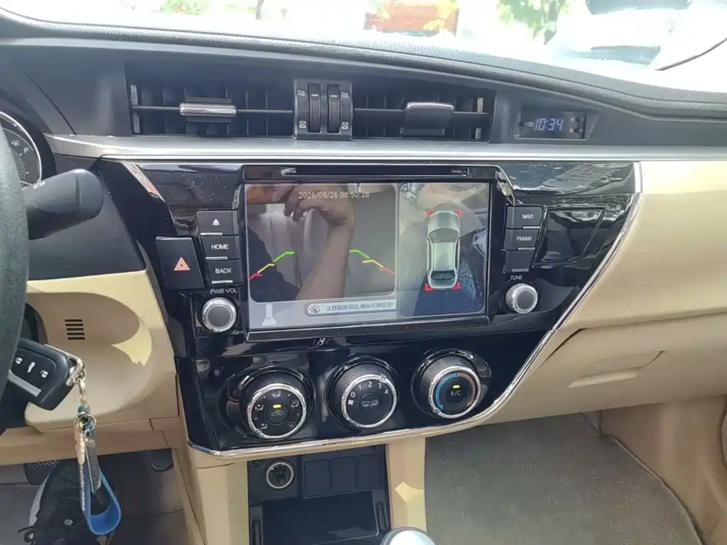 Toyota Corolla — миниатюра 13