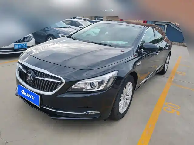 2017 Buick LaCrosse