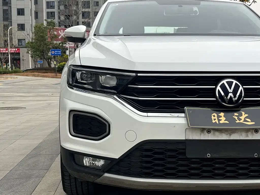 VOLKSWAGEN T ROC EXPLORING SONGS