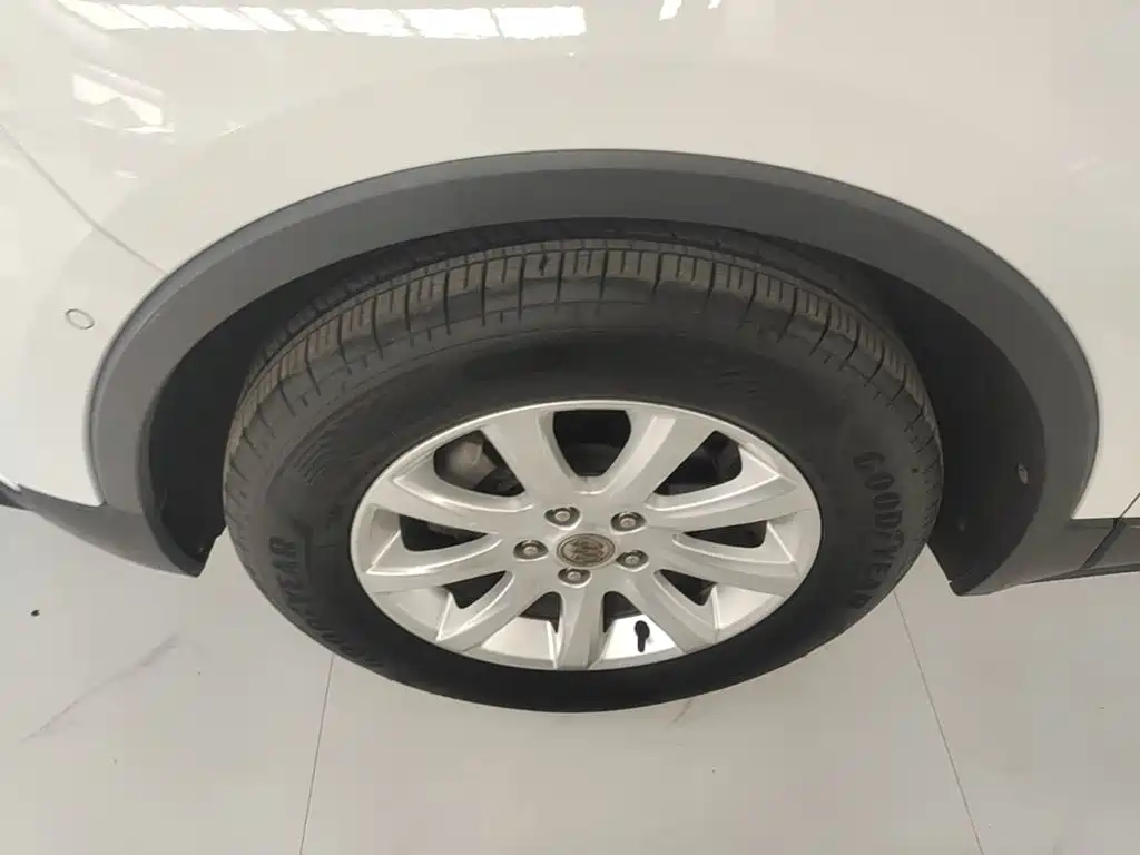 Buick Envision Plus — миниатюра 23