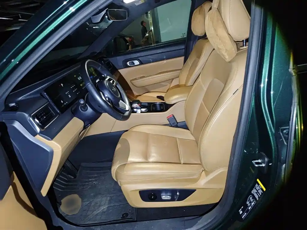 Li Auto Li ONE — миниатюра 8