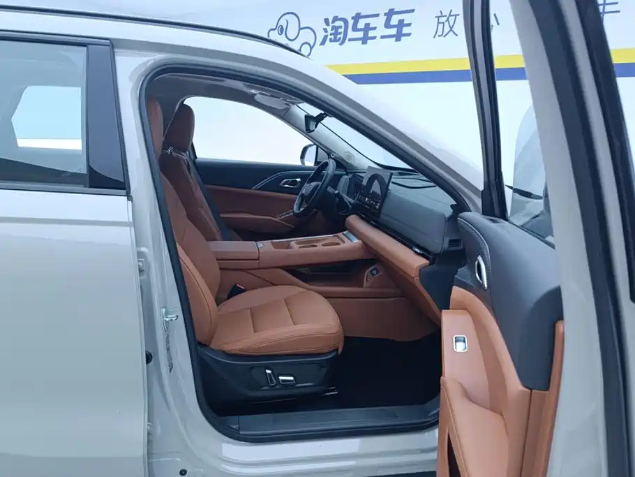 Haval Xiaolong MAX — миниатюра 8