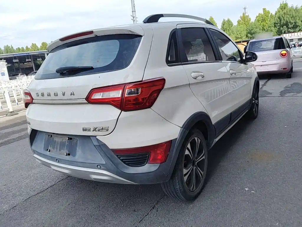 BAIC Senova X25 — миниатюра 7