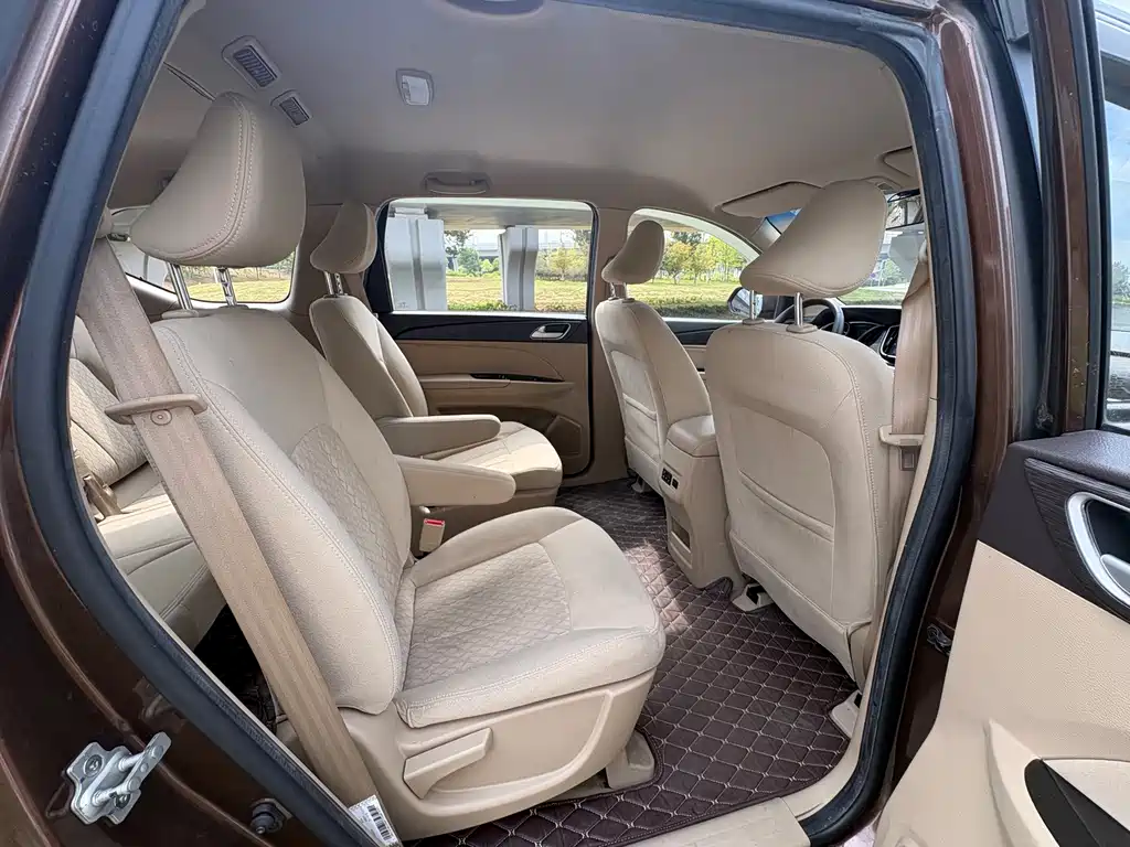 Baojun 730 — миниатюра 16