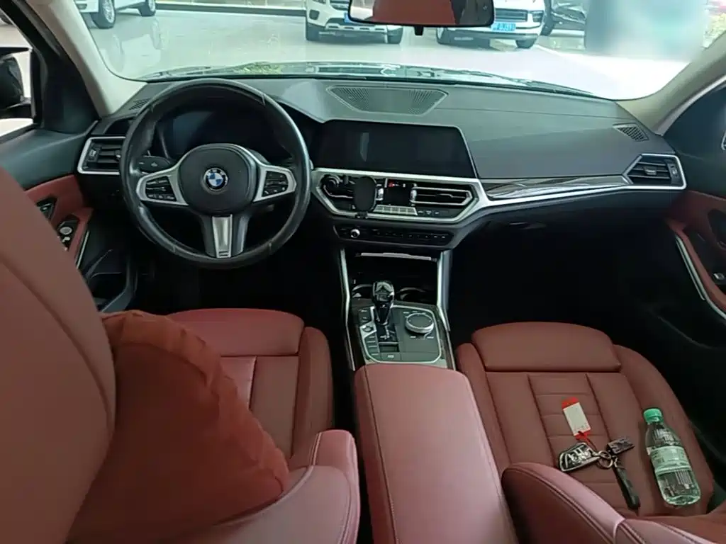 BMW 3 Series — миниатюра 10