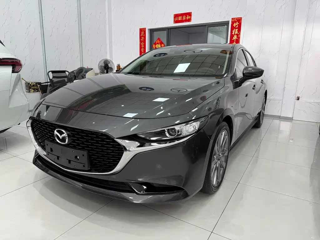 Mazda 3 Axela 2021