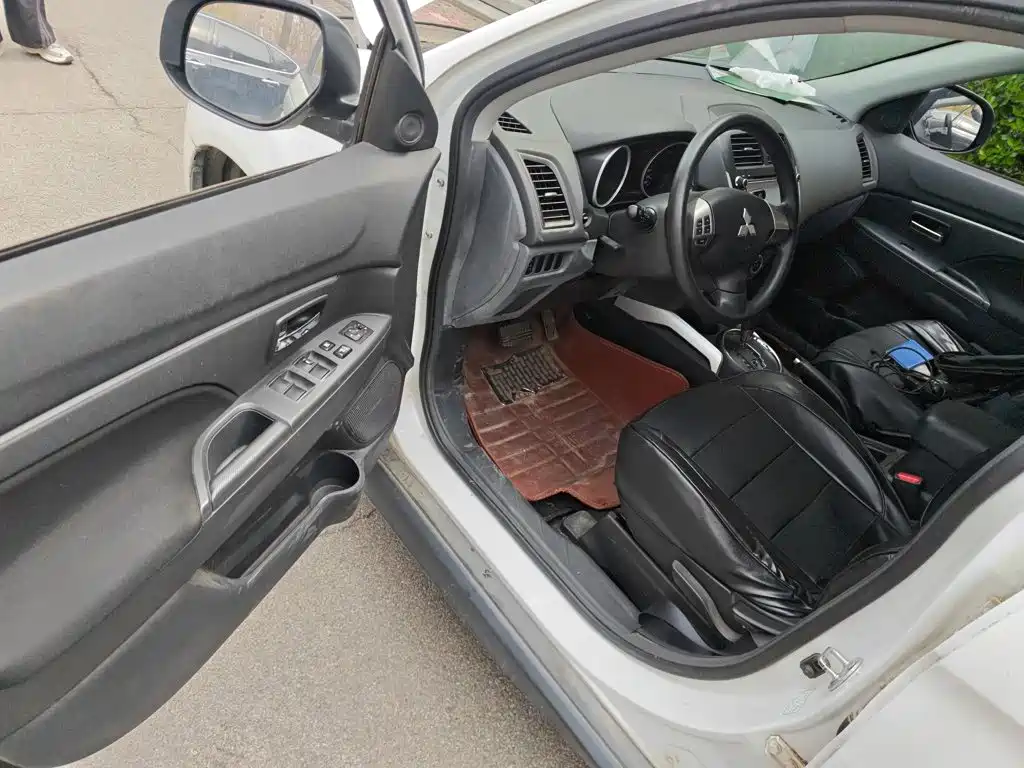 Mitsubishi ASX — миниатюра 14