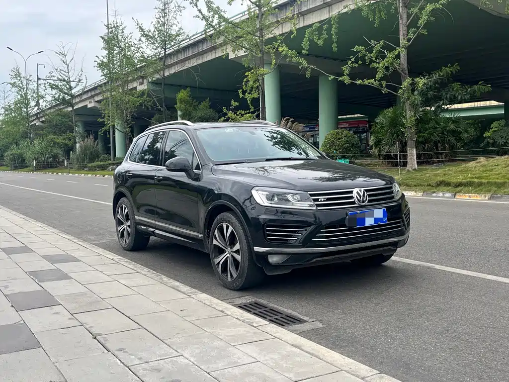 Volkswagen Touareg 2017 3.0TSI R-Line