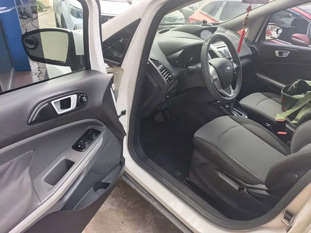 Ford Ecosport — миниатюра 16