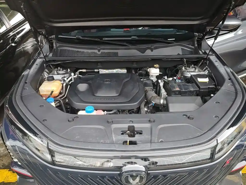 Changan Changan CS75PLUS — миниатюра 20