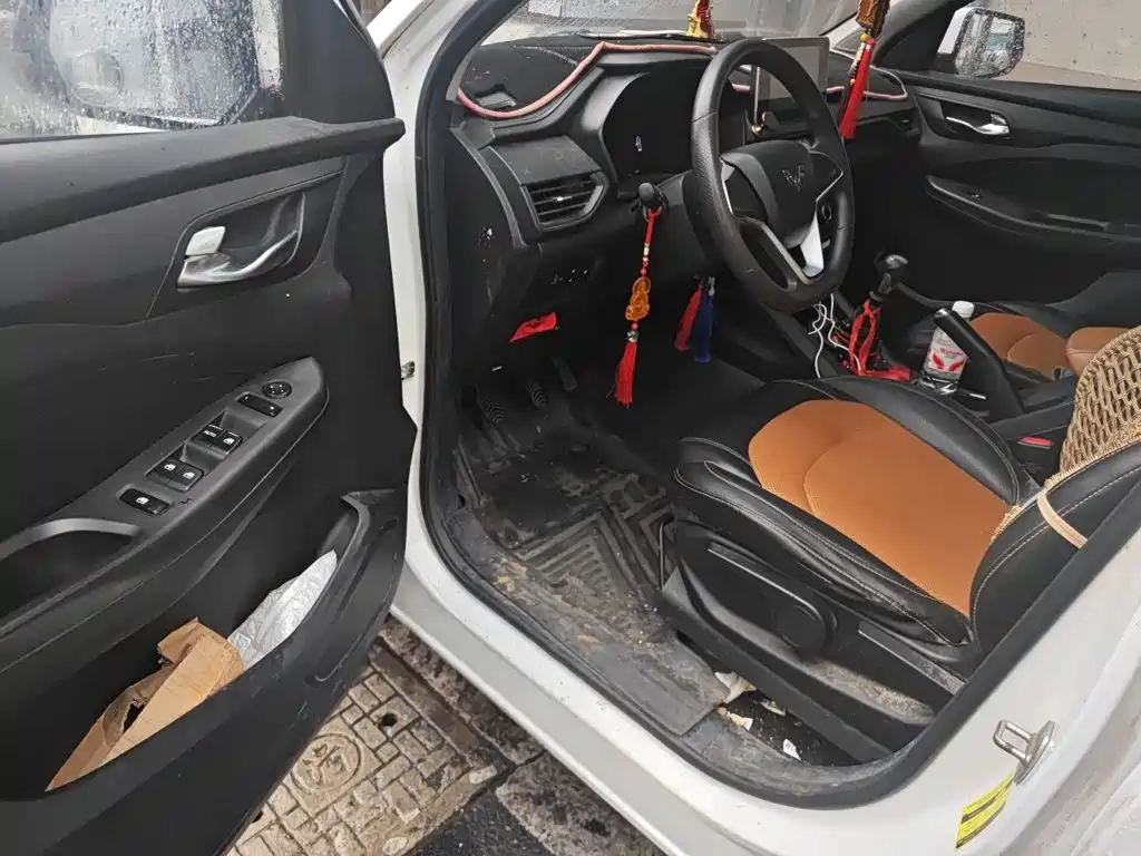 Wuling Hongguang S3 — миниатюра 14