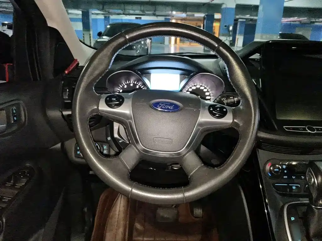 Ford Kuga — миниатюра 3