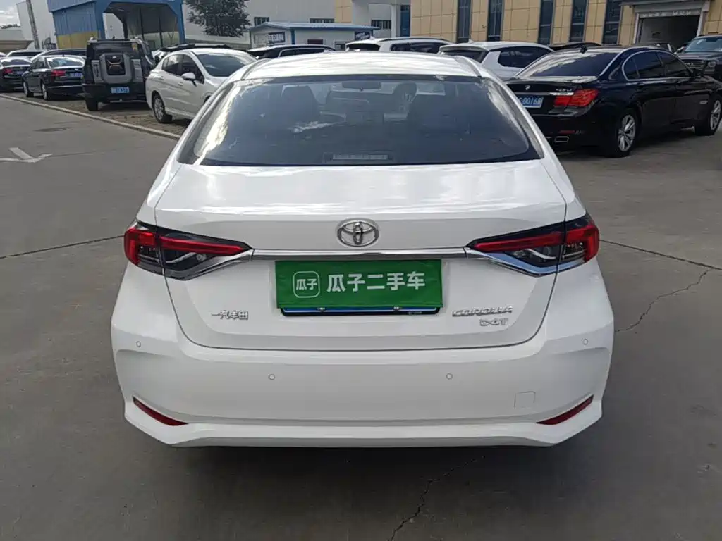 Toyota Corolla — миниатюра 6