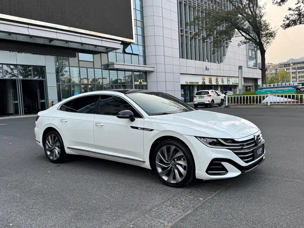 Volkswagen CC — миниатюра 3