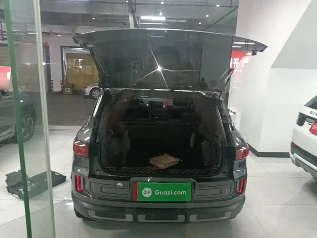 Geely Icon — миниатюра 19
