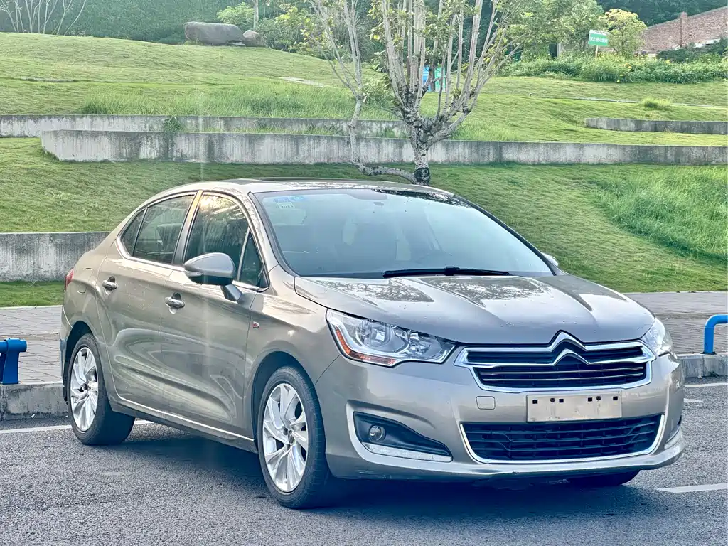 Citroen C4L 2014 1.6THP AT