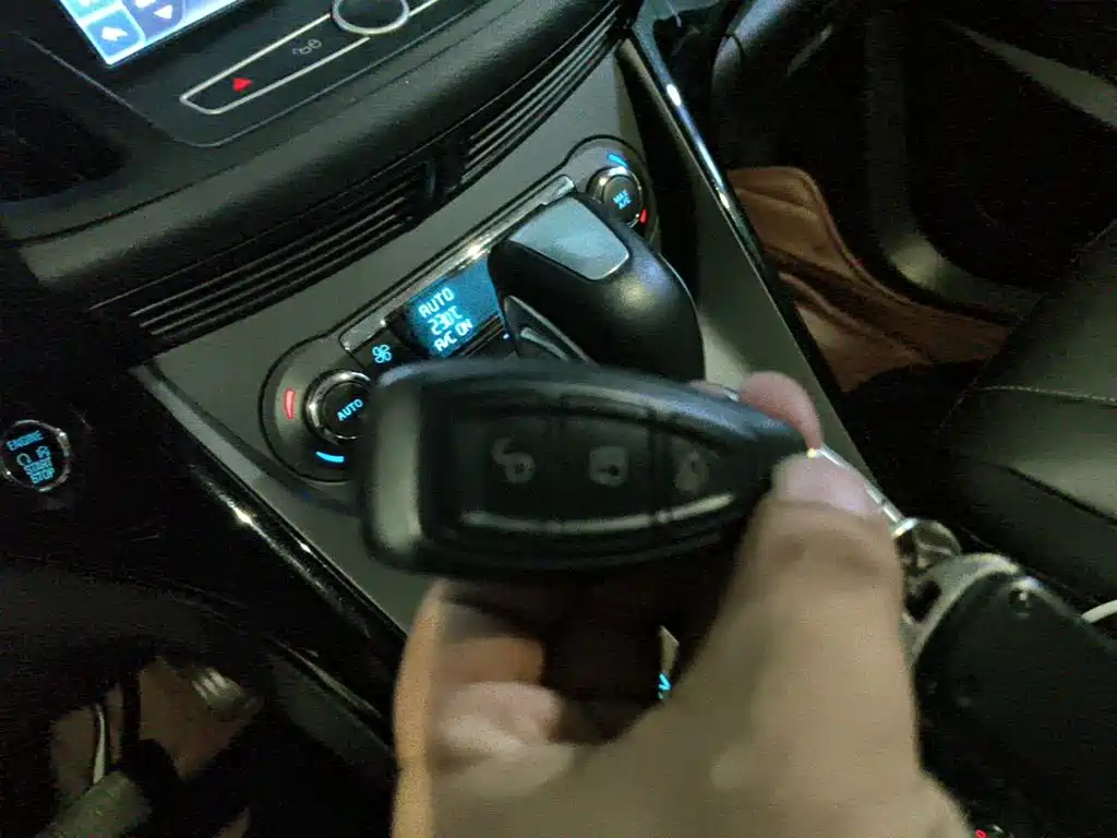 Ford Kuga — миниатюра 12