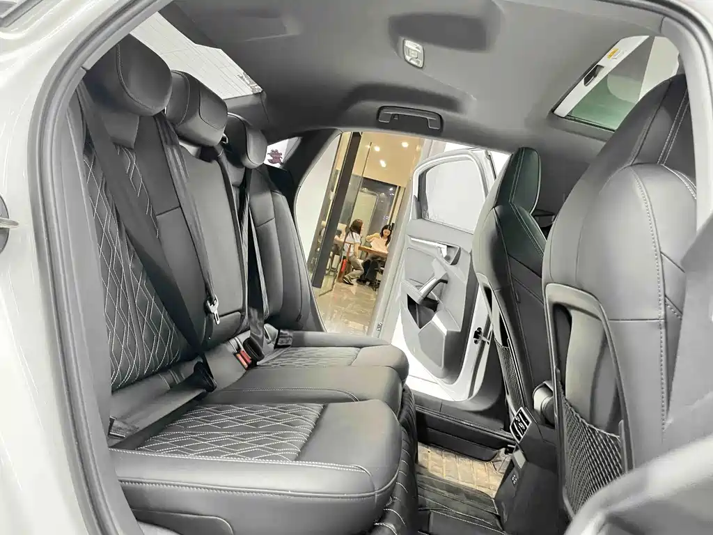 Audi A3 — миниатюра 8
