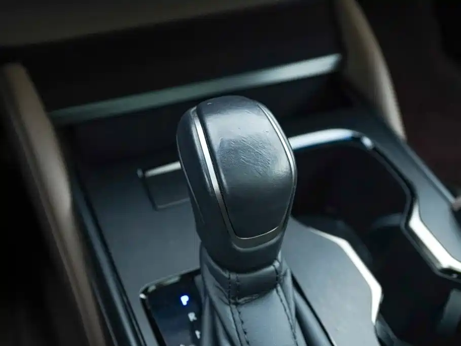 Lexus ES — миниатюра 10