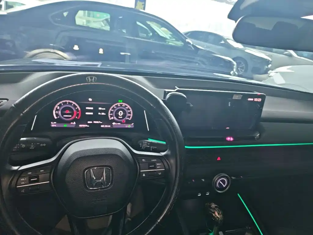Honda Accord — миниатюра 10