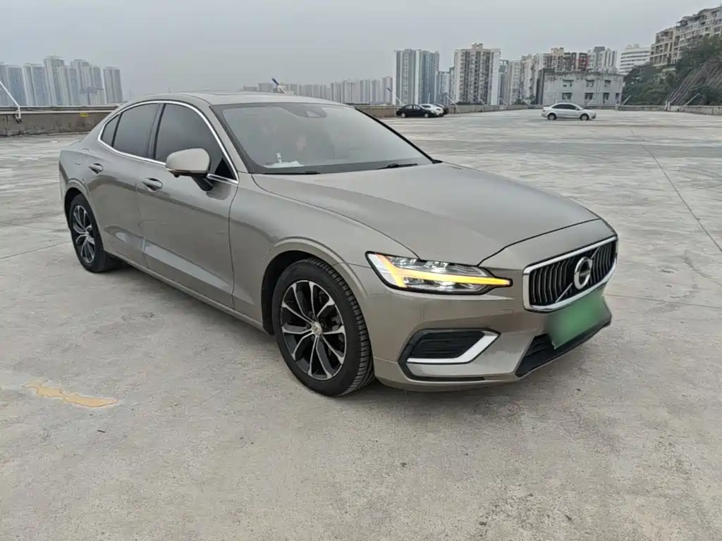Volvo S60 — миниатюра 4