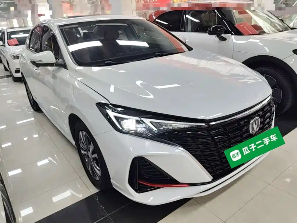 Changan Eado — миниатюра 4