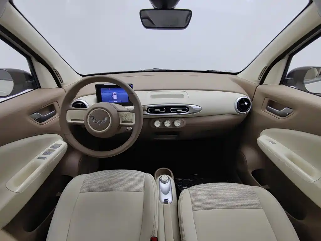 Wuling MINIEV — миниатюра 5