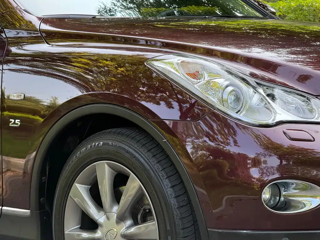 Infiniti QX50 (Import) — миниатюра 5