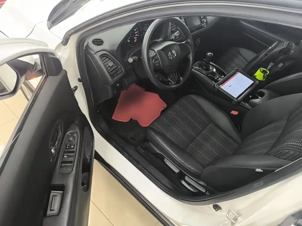 Honda Vezel — миниатюра 16