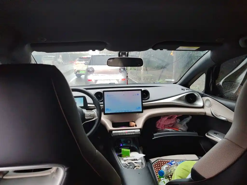 BYD Dolphin — миниатюра 14