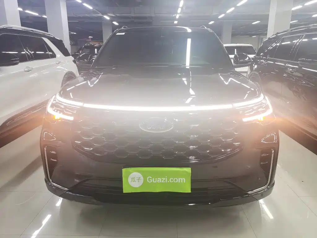 Ford Explorer — миниатюра 7