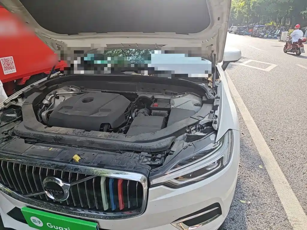 Volvo XC60 — миниатюра 22