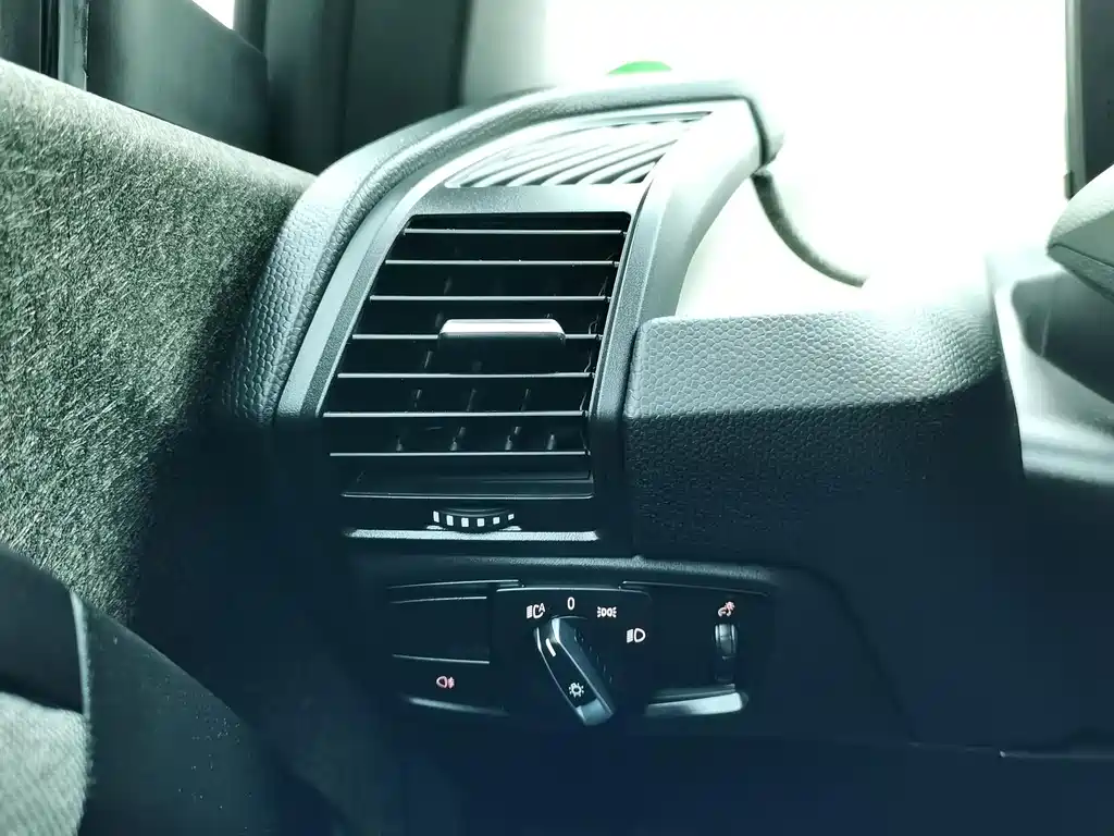 BMW i3 (Import) — миниатюра 16