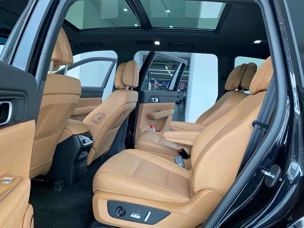 Li Auto ONE 2020 6 мест
