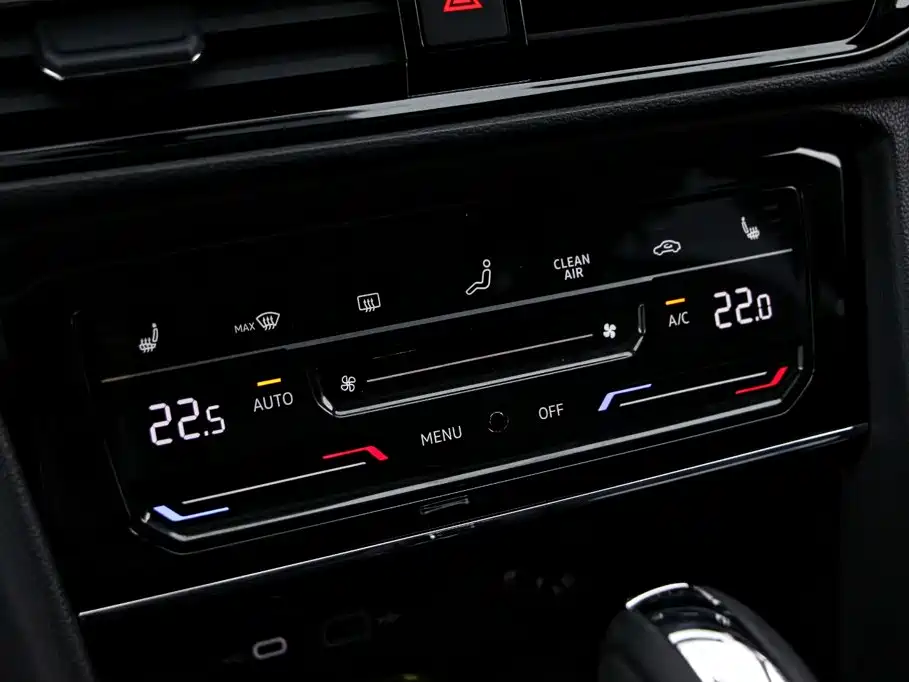 Volkswagen Tharu — миниатюра 9