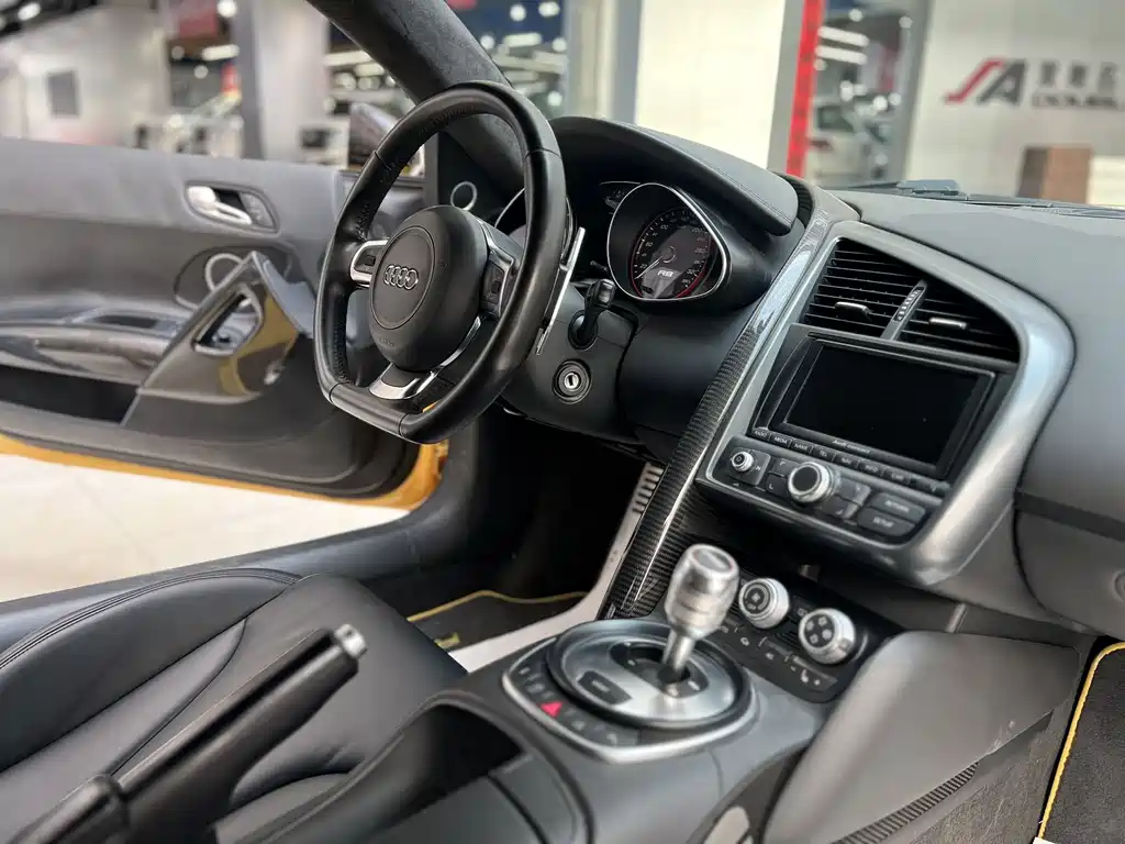 Audi R8 2012 5.2 FSI quattro