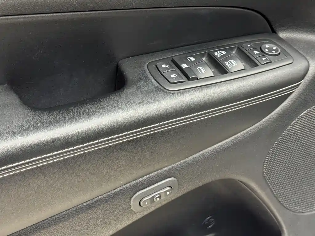 Jeep Grand Cherokee (Import) — миниатюра 20