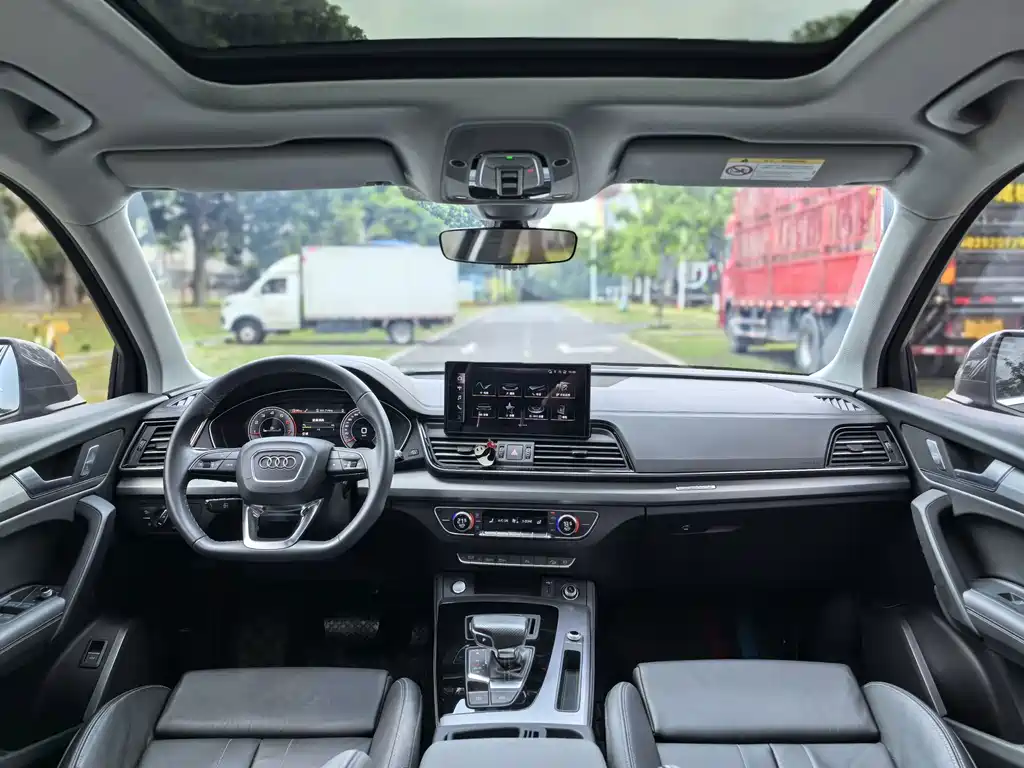 Audi Q5L — миниатюра 9