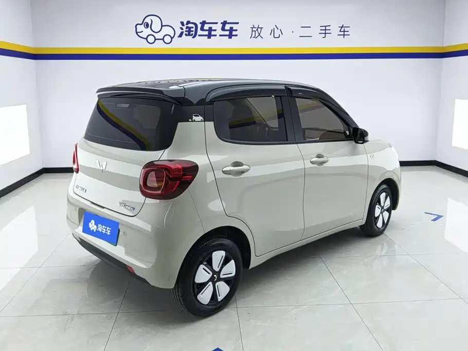 Wuling MINIEV — миниатюра 3