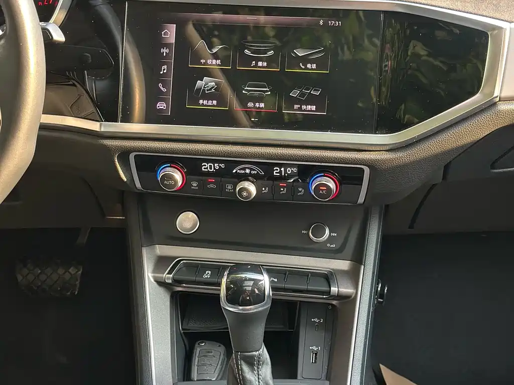 Audi Q3 — миниатюра 19
