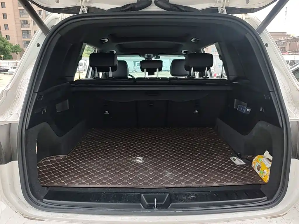 Mercedes-Benz GLB — миниатюра 19