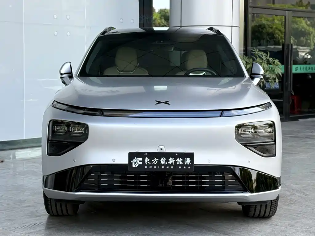 XPeng G9 — миниатюра 2