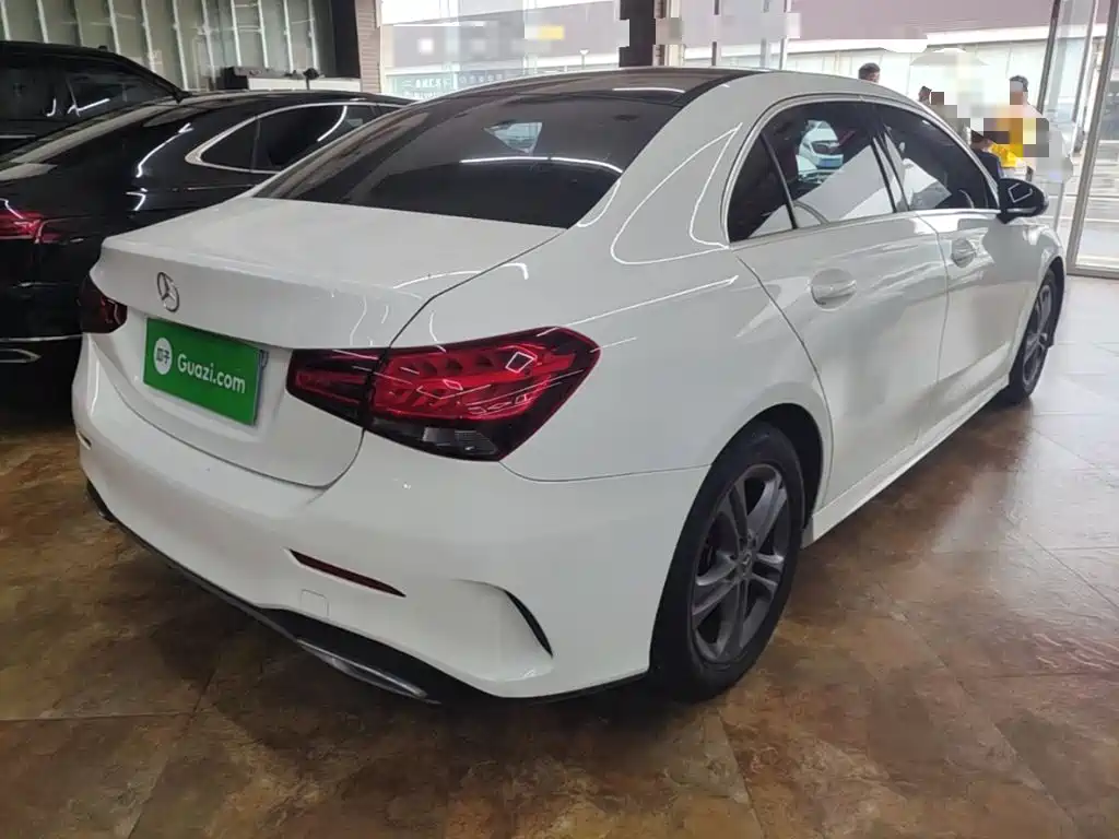 Mercedes-Benz A-Class — миниатюра 7